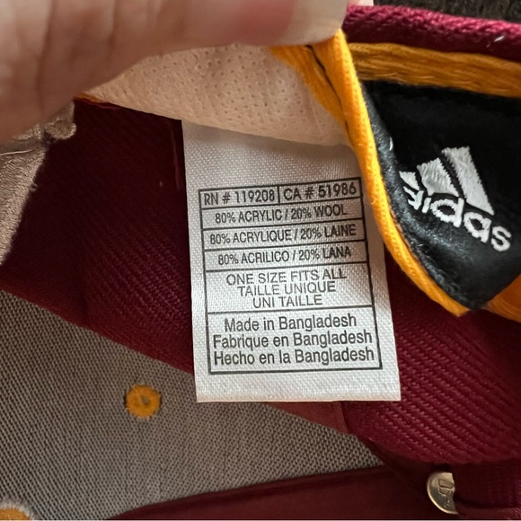 Cleveland Cavaliers Adidas Snap Back NBA Classic Cavs Hat - Picture 7 of 8